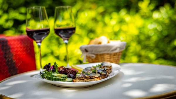 TOMA, Bar à vin &amp; Fast-food au centre de Beaune