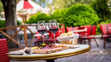 snacking, TOMA restaurant, Beaune