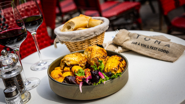 TOMA, Bar à vin &amp; Fast-food au centre de Beaune