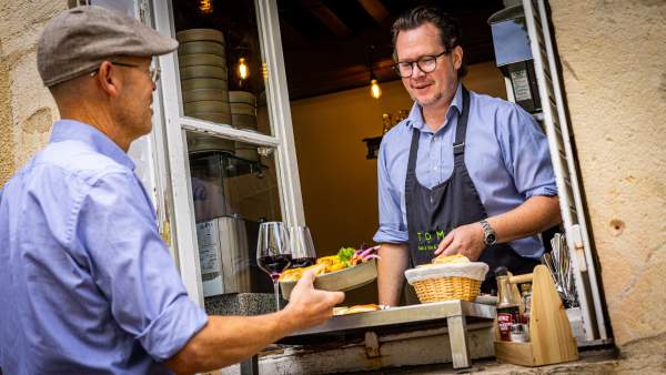 TOMA, Bar à vin &amp; Fast-food au centre de Beaune