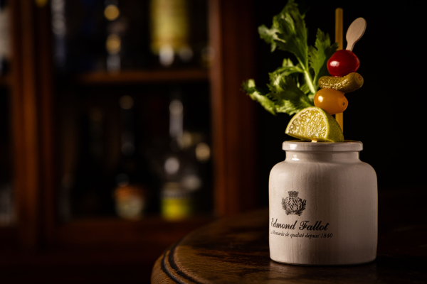 TOMA, Bar à vin et cocktails au centre de Beaune